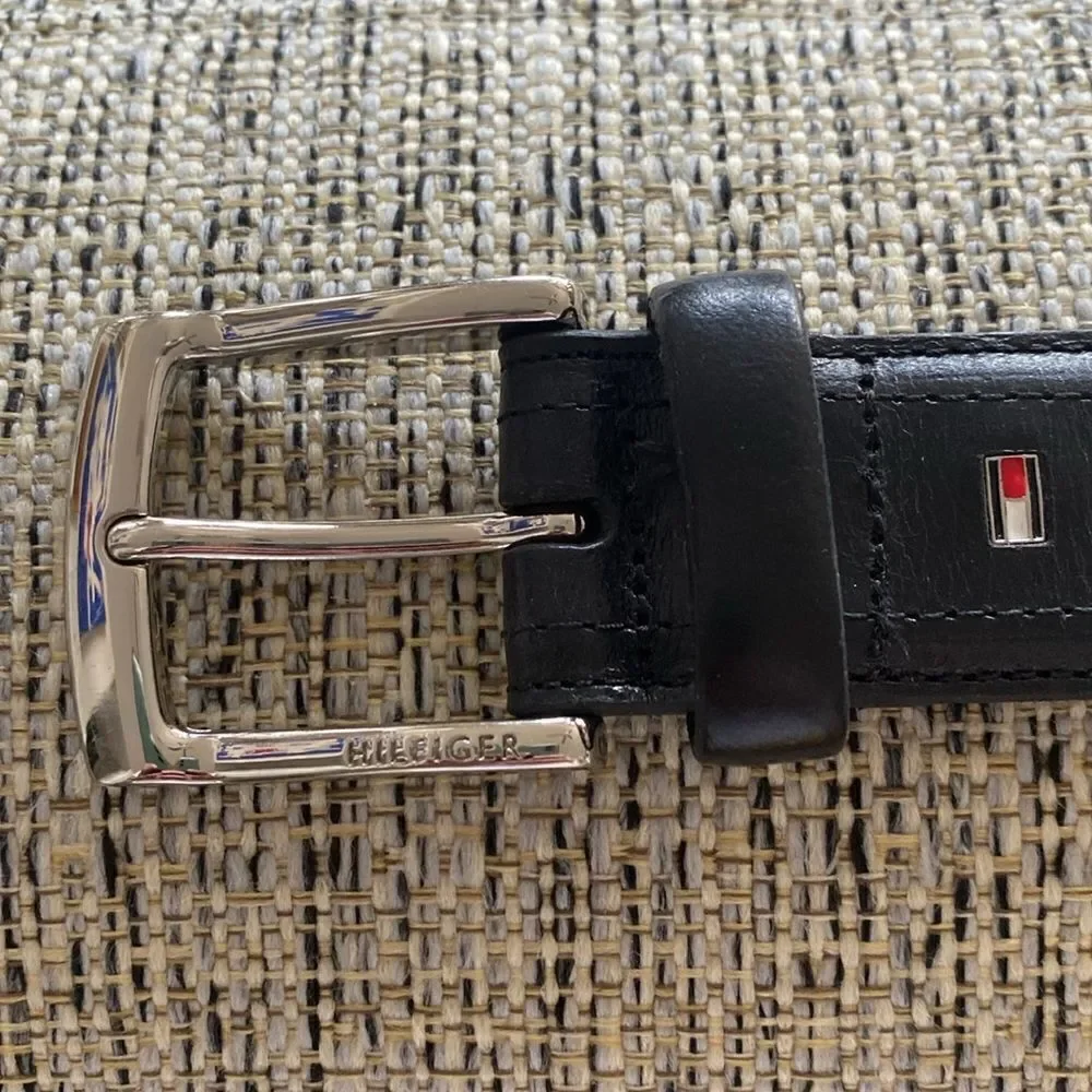 Tommy Hilfiger leather belt